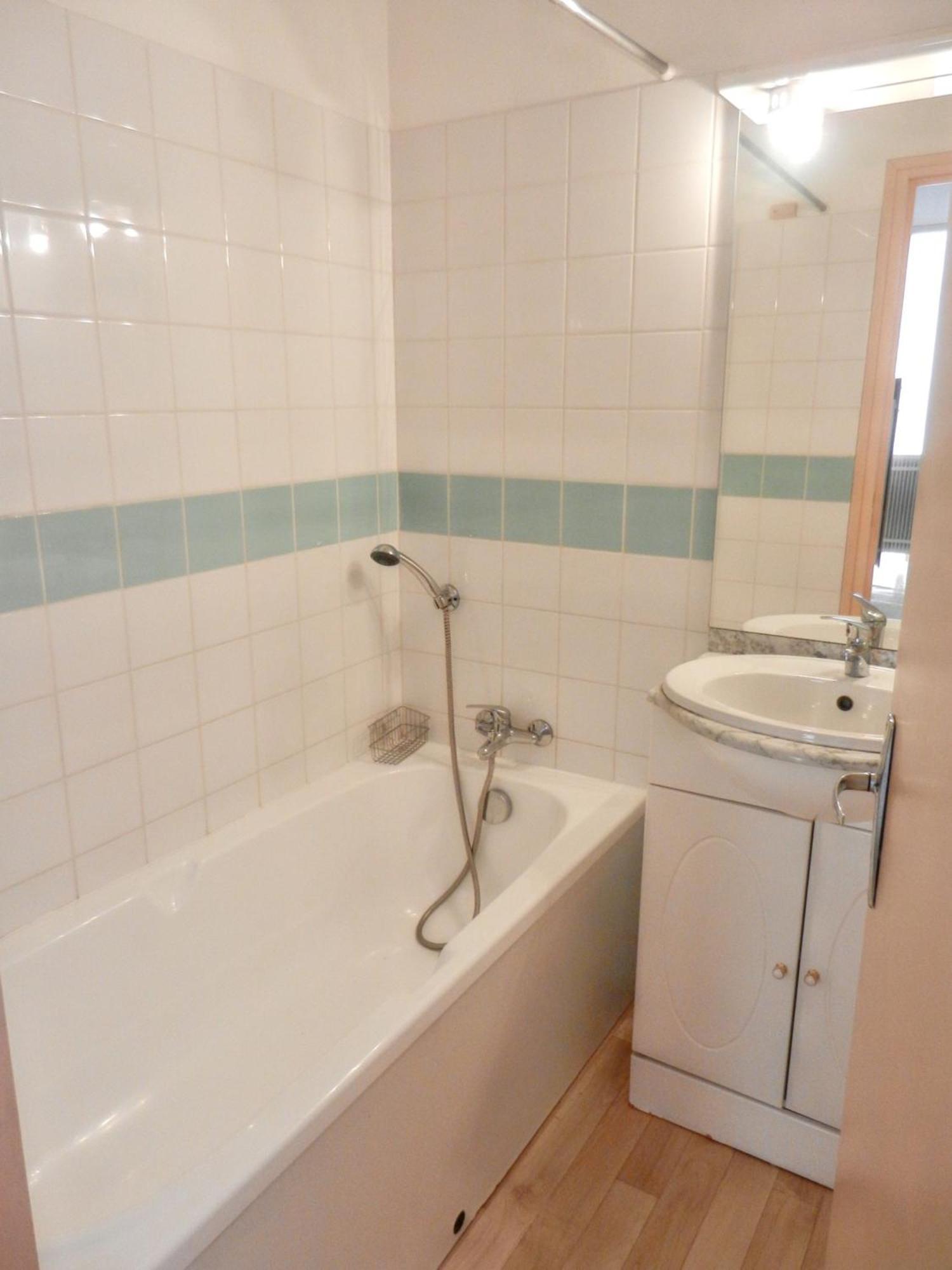 Appartement Charmant A Allevard Vue Montagne Piscine Partagee Exterior photo